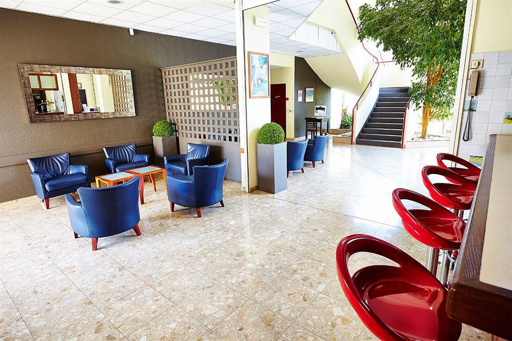 Du Golf Saint-laurent Hotel