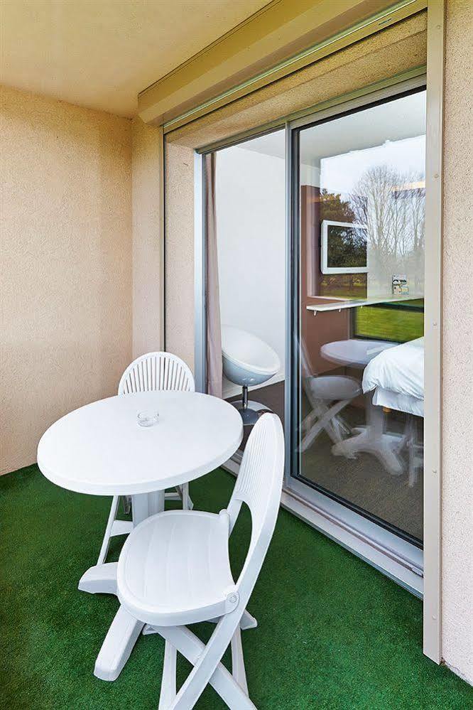 Du Golf Saint-laurent Hotel 3*